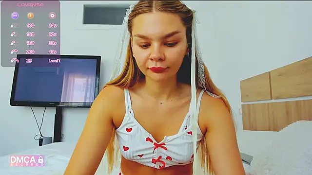 Molly sweetie online show from June 2026 06:40:01 AM