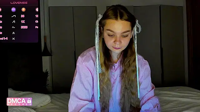 Molly sweetie online show from January 2026 07:34:01 AM