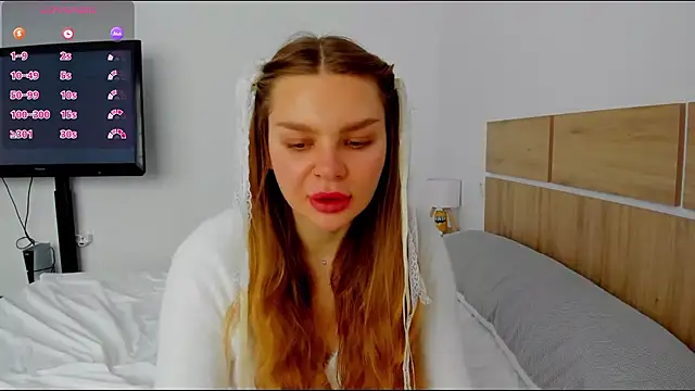 Molly sweetie online show from April 2026 06:20:01 AM