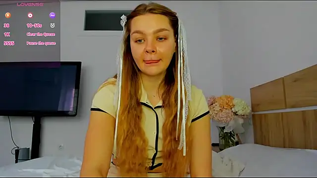 Molly sweetie online show from March 2026 07:35:01 AM