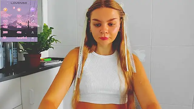 Molly sweetie online show from July 2026 07:45:01 AM