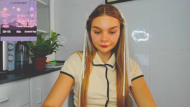 Molly sweetie online show from July 2026 06:41:02 PM
