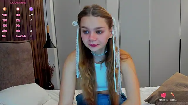 Molly sweetie online show from November 2025 07:14:02 AM