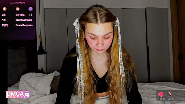 Molly sweetie online show from January 2026 07:02:02 AM