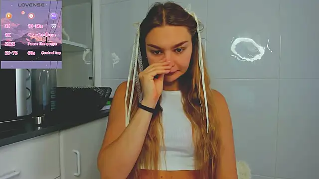 Molly sweetie online show from June 2026 06:45:01 AM