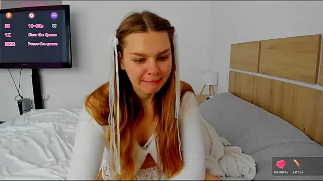 Molly sweetie online show from April 2026 06:20:02 AM