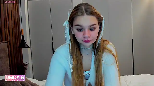 Molly sweetie online show from November 2025 07:20:02 AM