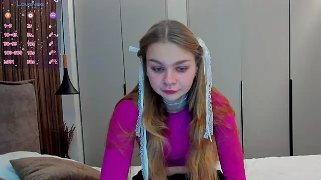 Molly sweetie online show from November 2025 07:13:01 AM