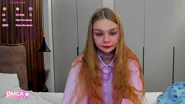 Molly sweetie online show from November 2025 07:23:02 AM