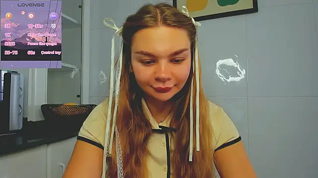 Molly sweetie online show from June 2026 07:30:01 AM
