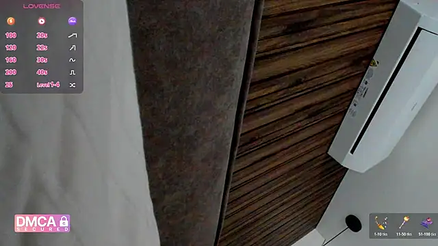 Molly sweetie online show from November 2025 07:31:02 AM