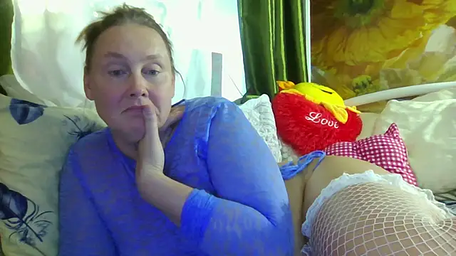 Snapshot of pussykroshka chatting on September 2025 03:01:02 PM pussykroshka online show from September 2025 03:01:02 PM
