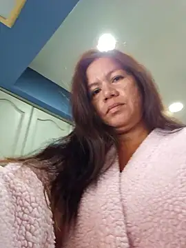 XLennaMX online show from January 2026 06:22:01 PM