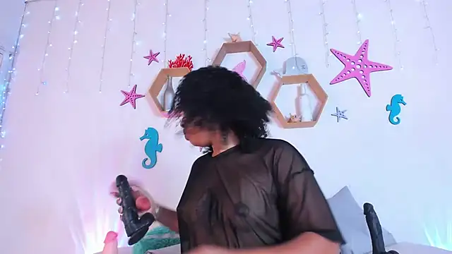 Tanissha curly online show from June 2026 11:43:02 AM