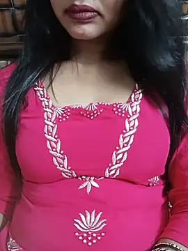 Snapshot of Yours-Bebo chatting on July 2026 07:13:02 PM Yours-Bebo online show from July 2026 07:13:02 PM