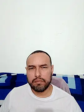 ElSunEagle online show from February 2026 01:40:01 AM