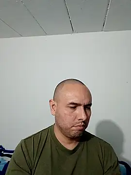 ElSunEagle online show from November 2025 04:48:02 AM