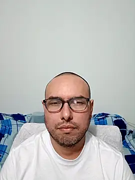 ElSunEagle online show from February 2026 03:58:01 AM