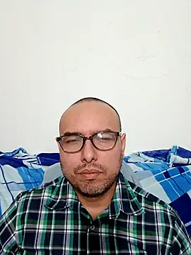 ElSunEagle online show from February 2026 02:07:02 AM