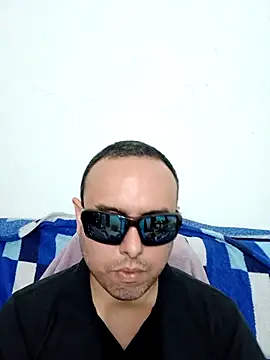 ElSunEagle online show from March 2026 12:38:01 AM