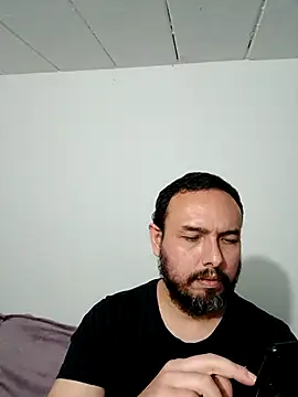 ElSunEagle online show from November 2025 04:39:02 AM