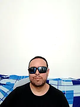 ElSunEagle online show from April 2026 02:36:02 AM