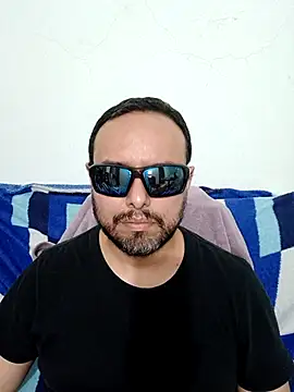 ElSunEagle online show from May 2026 02:48:02 AM