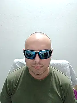 ElSunEagle online show from May 2026 04:27:02 AM