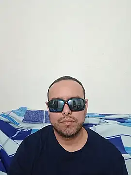 ElSunEagle online show from June 2026 02:49:01 AM