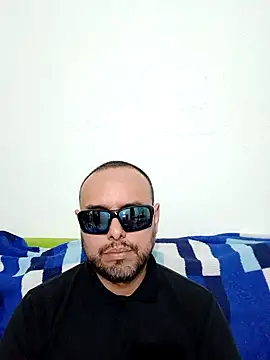 ElSunEagle online show from May 2026 02:41:02 AM