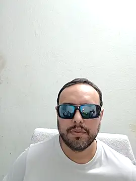 ElSunEagle online show from May 2026 02:38:01 AM