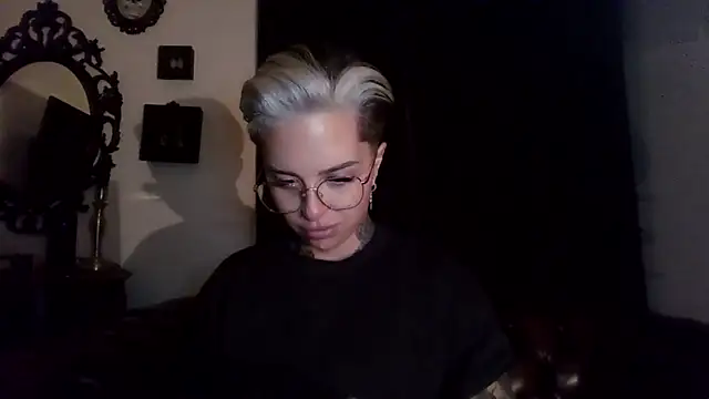 Rubyrichhxo online show from September 2025 08:52:01 PM