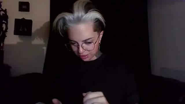 Rubyrichhxo online show from September 2025 09:04:01 PM