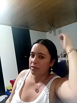 MagicStephany  online show from February 2026 01:45:01 AM