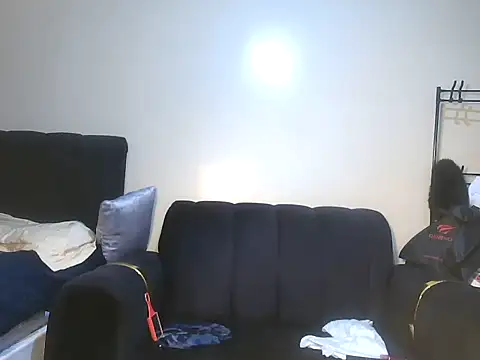 Mila Melanie online show from February 2026 03:00:02 PM