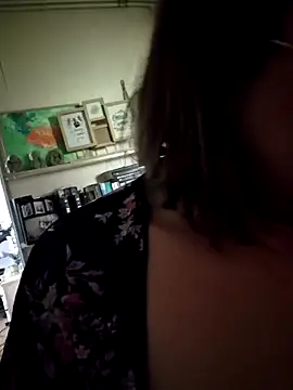 minierose online show from April 2026 01:13:02 PM