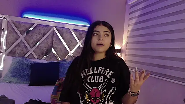 Snapshot of GiselOrtiz chatting on October 2025 10:47:01 AM GiselOrtiz online show from October 2025 10:47:01 AM