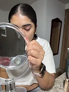 Snapshot of GiselOrtiz chatting on December 2025 10:58:02 AM GiselOrtiz online show from December 2025 10:58:02 AM