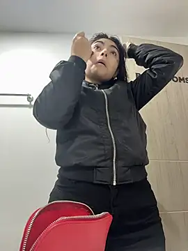 Snapshot of GiselOrtiz chatting on November 2025 10:30:02 AM GiselOrtiz online show from November 2025 10:30:02 AM