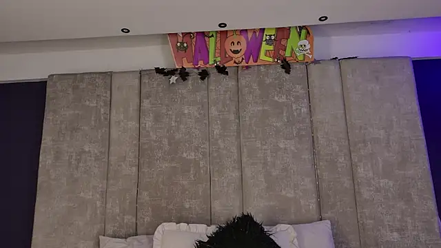 Snapshot of GiselOrtiz chatting on November 2025 10:52:02 AM GiselOrtiz online show from November 2025 10:52:02 AM