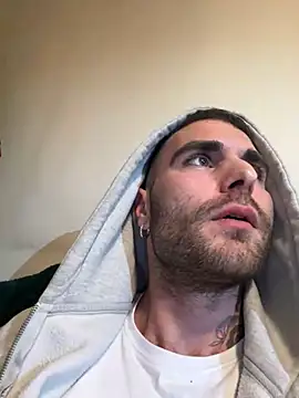 itsmehoneyhm online show from December 2024 09:01:01 PM