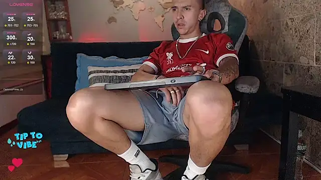 rogert xx online show from December 2025 02:11:02 AM