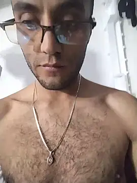 Danielitohot23cm online show from November 2025 01:50:02 AM