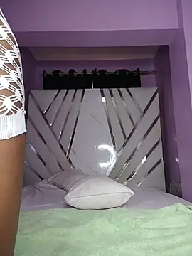 Pretty-queen123 online show from January 2026 11:06:02 AM