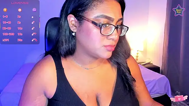 BlakmillerrGilson online show from May 2026 07:33:02 PM