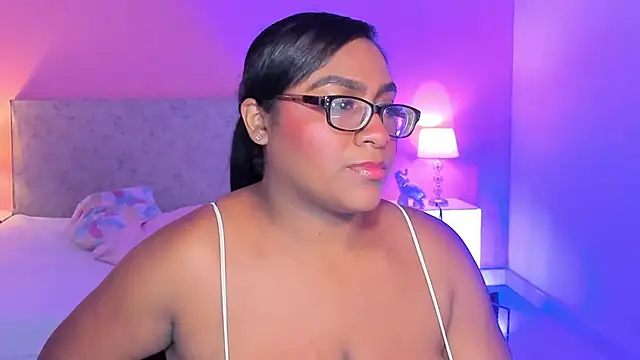 BlakmillerrGilson online show from November 2025 07:45:01 AM