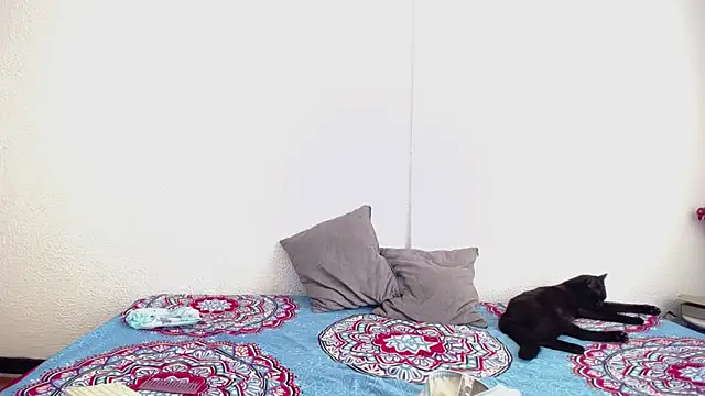 Snapshot of _joanne_and_oliver_ chatting on September 2025 05:15:01 PM joanne and oliver online show from September 2025 05:15:01 PM