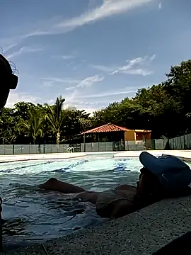  joanne and oliver  online show from February 2026 07:37:01 PM