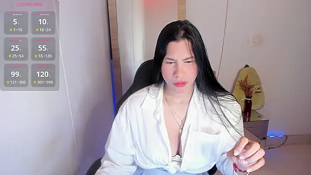 hellensexy online show from March 2026 04:36:01 PM