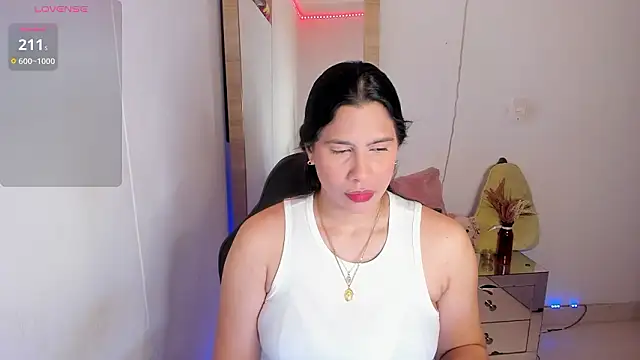 hellensexy online show from March 2026 10:06:02 PM